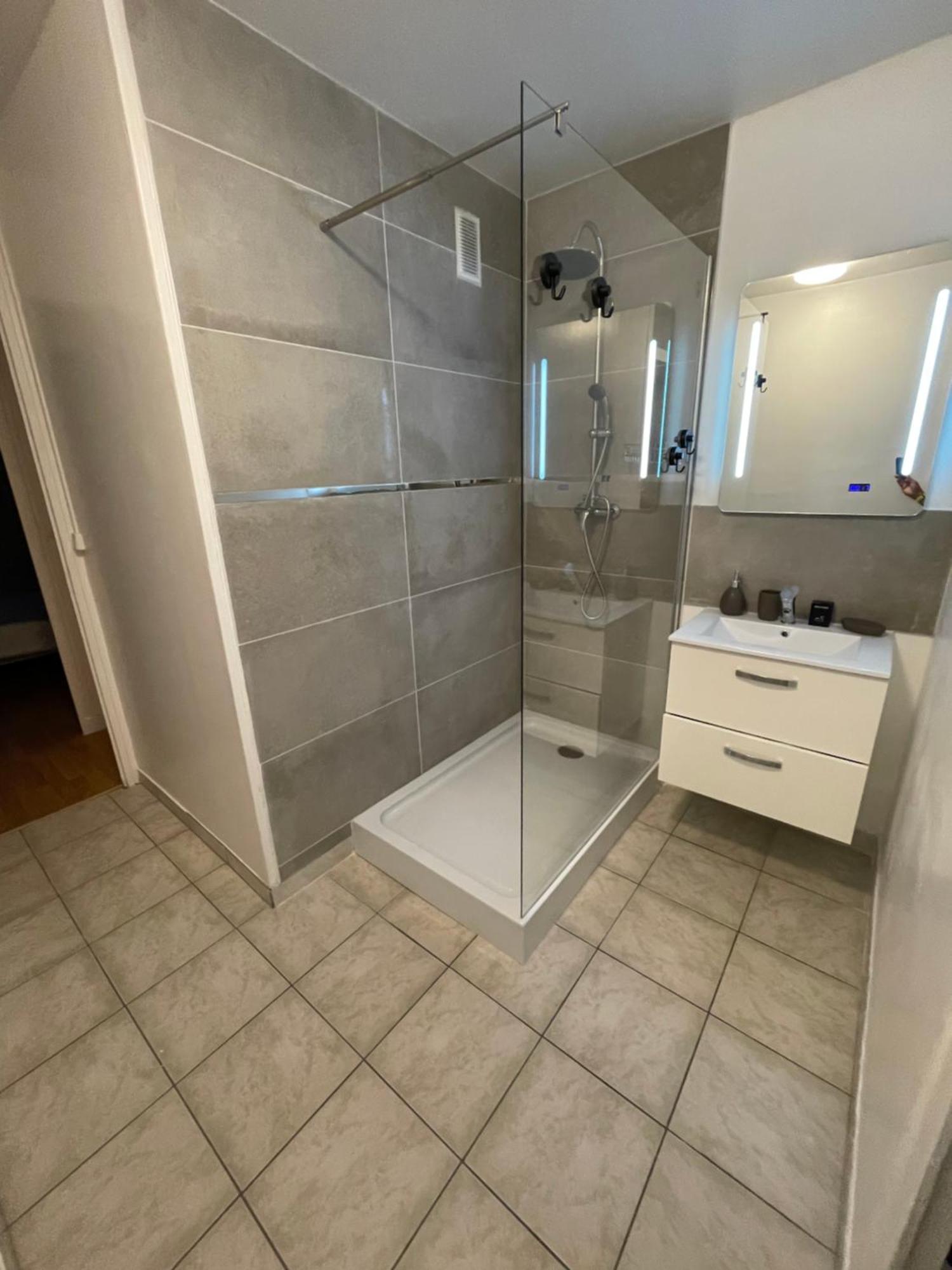 Lenahome رانس المظهر الخارجي الصورة